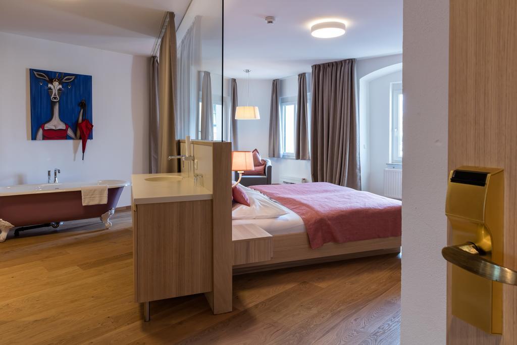 Seehotel Schwan غموندين المظهر الخارجي الصورة